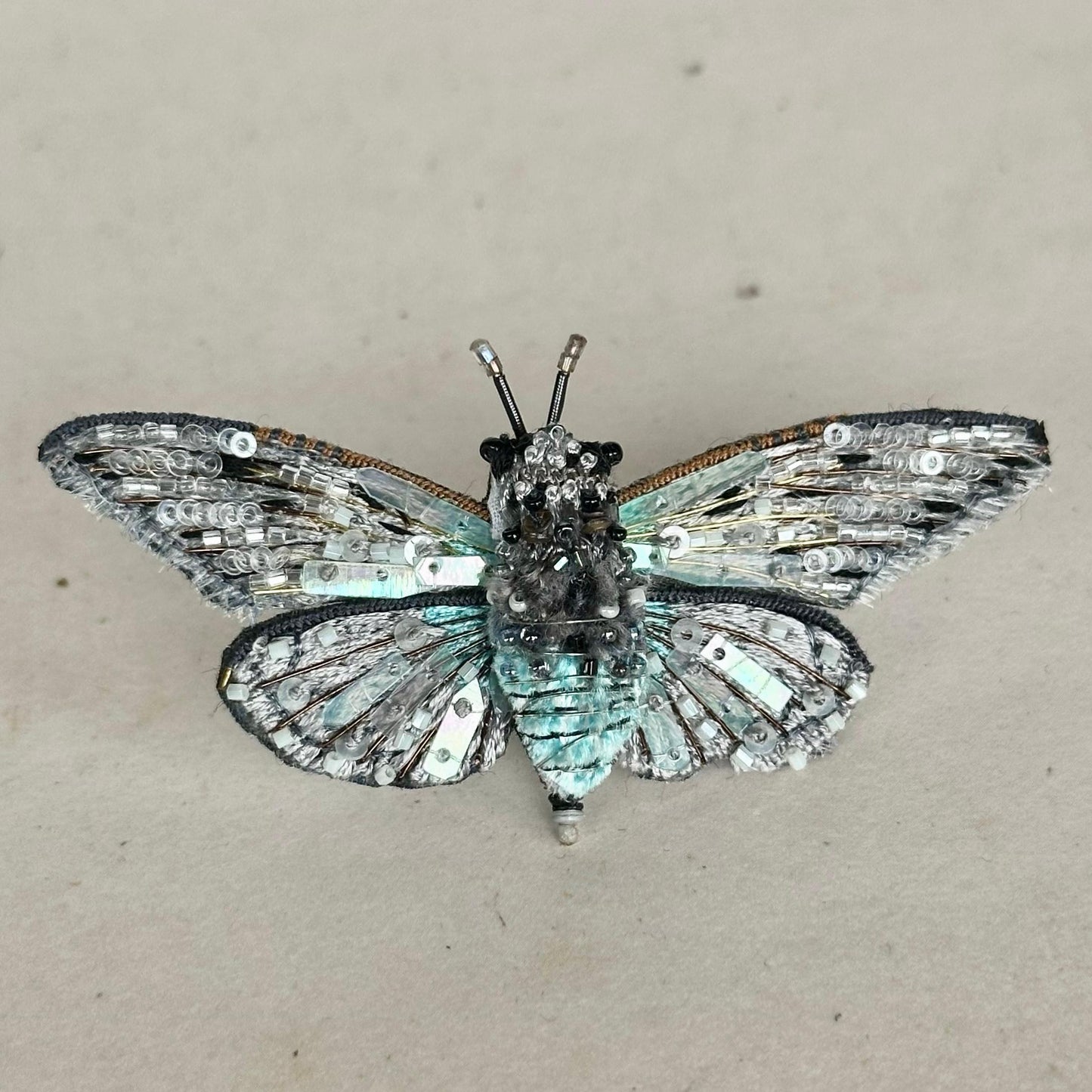 Broche Mariposa N14