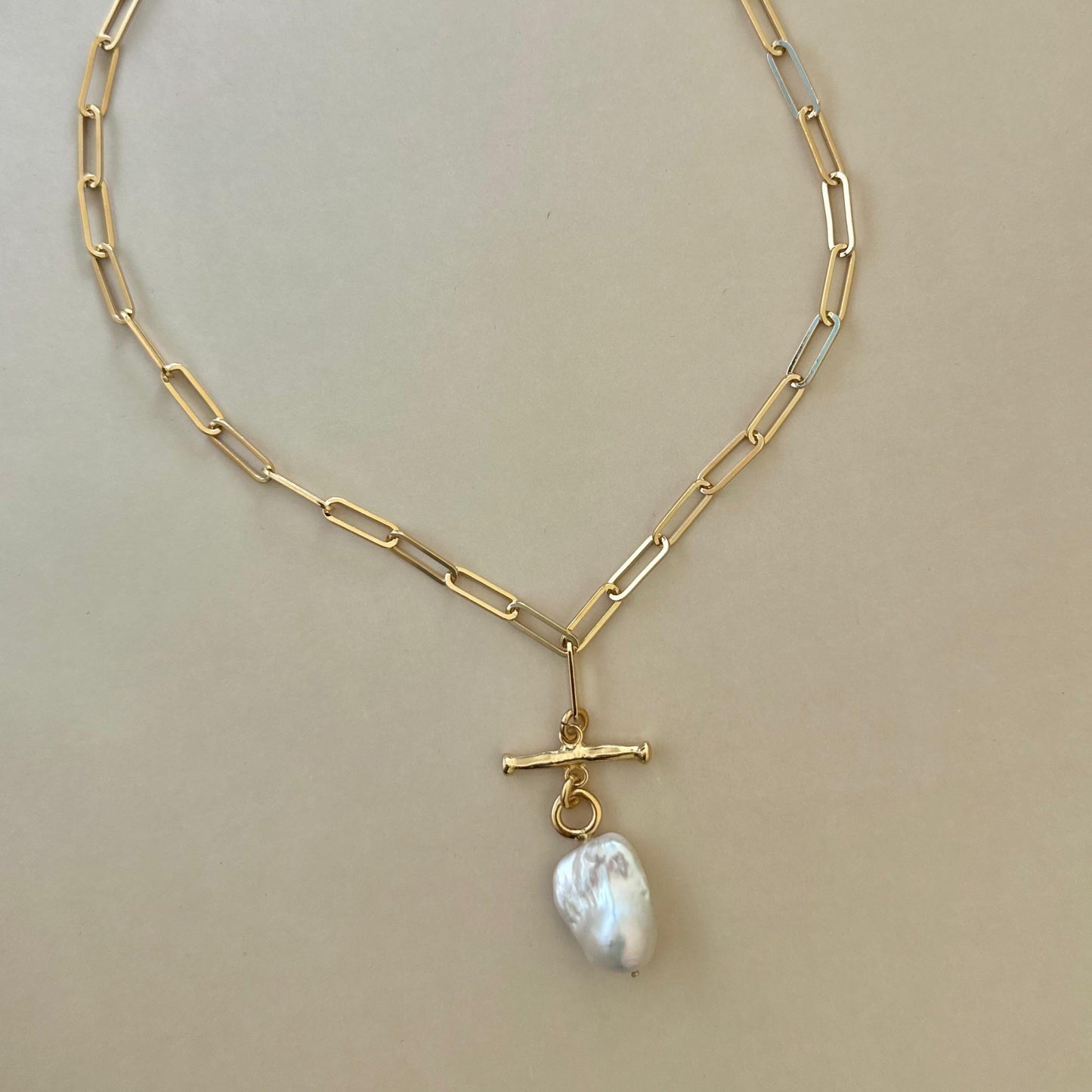 Collar Bonjour