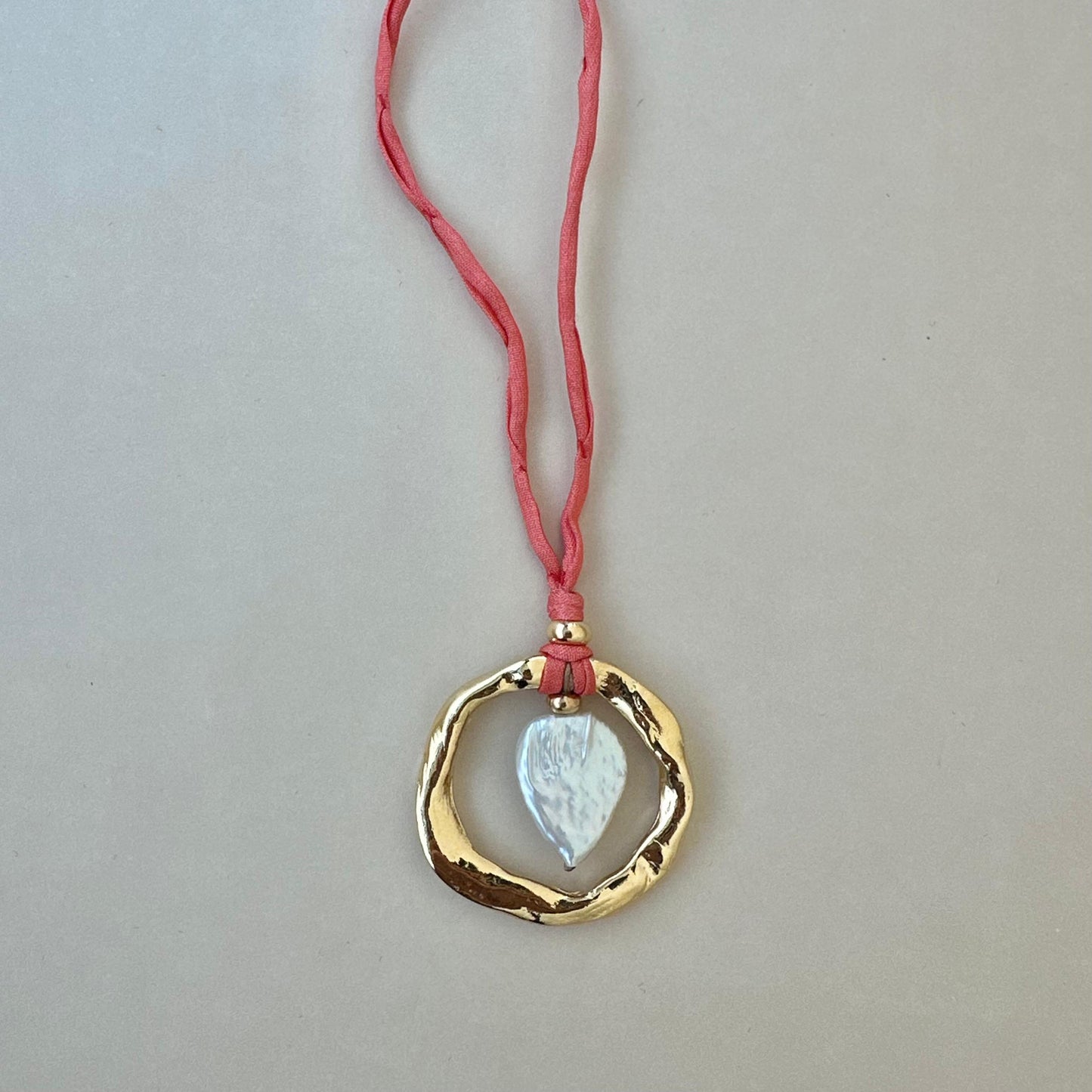Collar Seda - coral