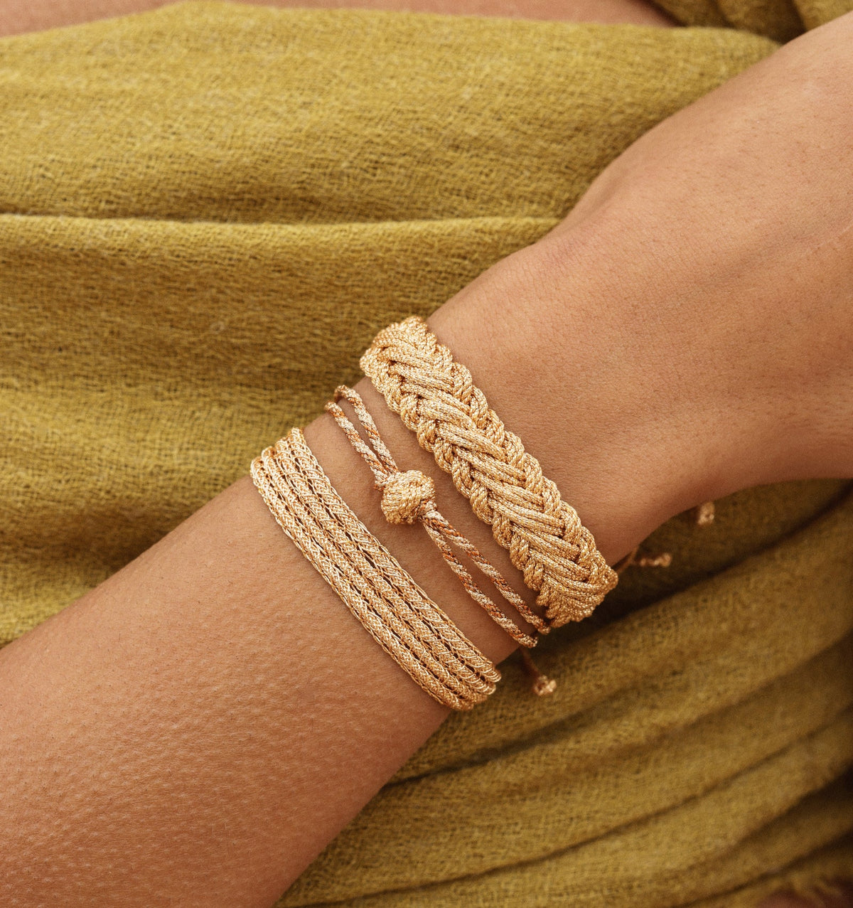 Pulsera Tejida - Gold
