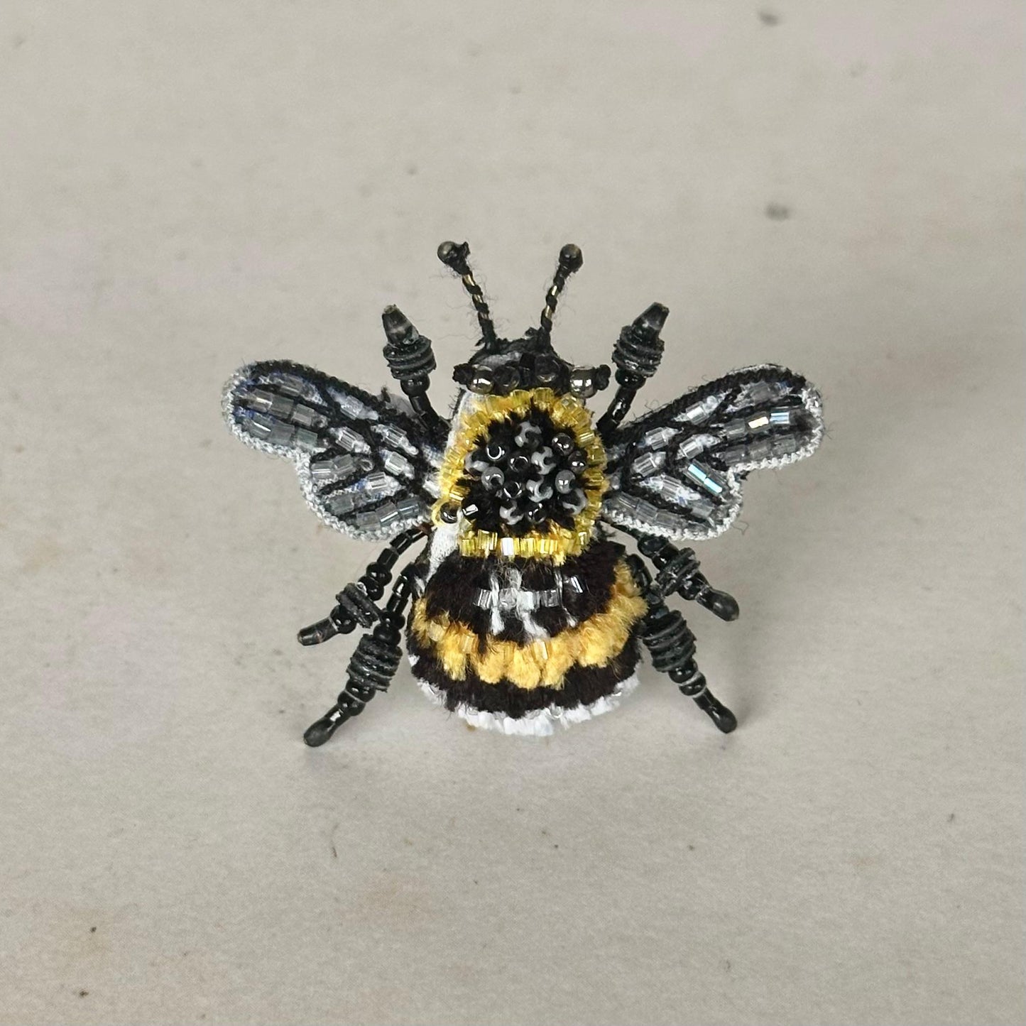 Broche Abeja N4