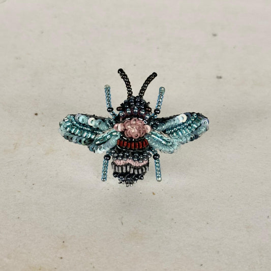 Broche Abeja N6