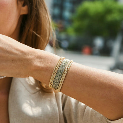 Pulsera Tejida - Gold & Green