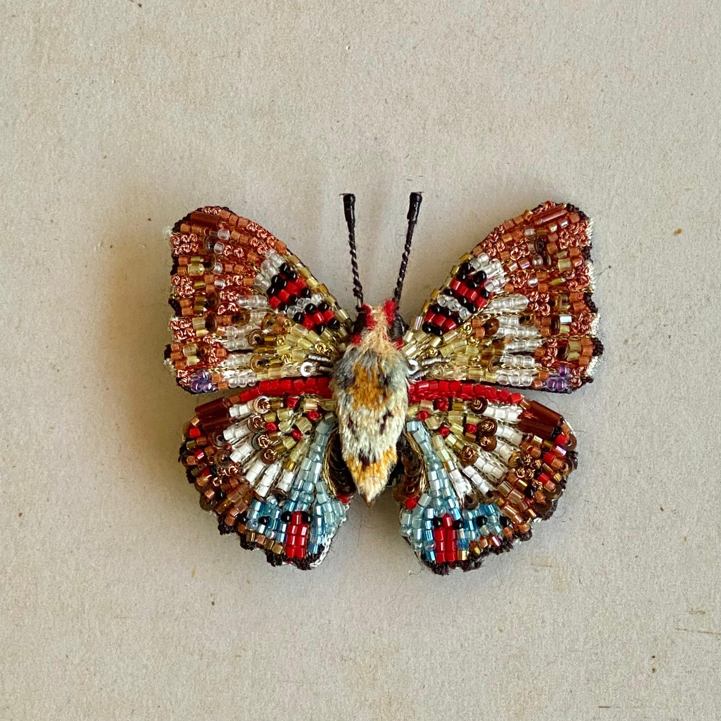 Broche Mariposa N8