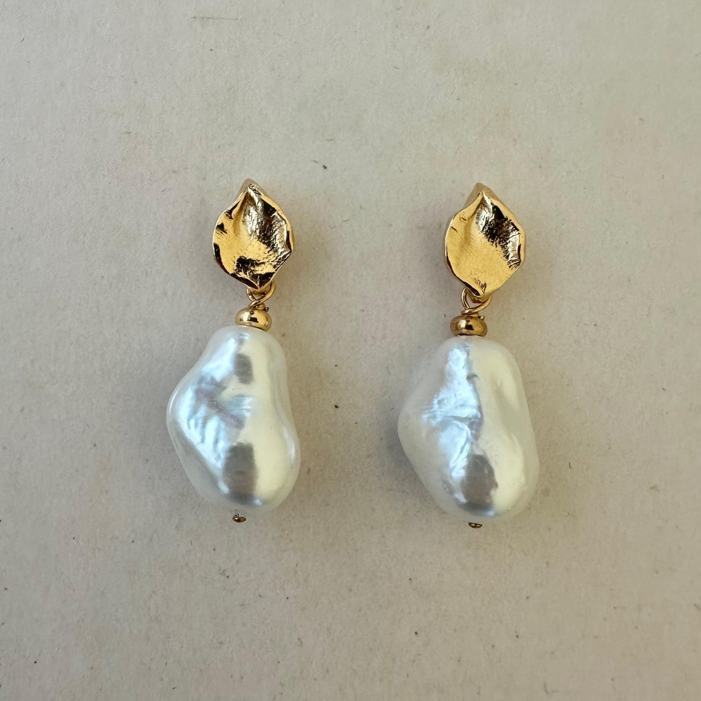 Aros Perla